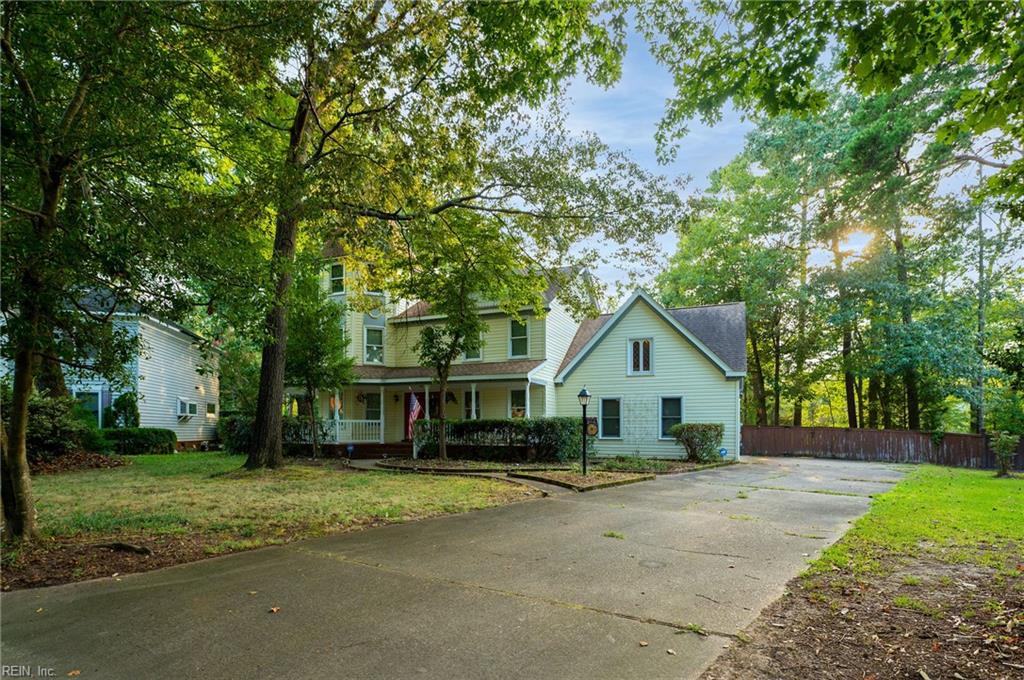 Photo of 302 Honey Locust Way Way, Chesapeake, VA 23320 (MLS # 10653782)