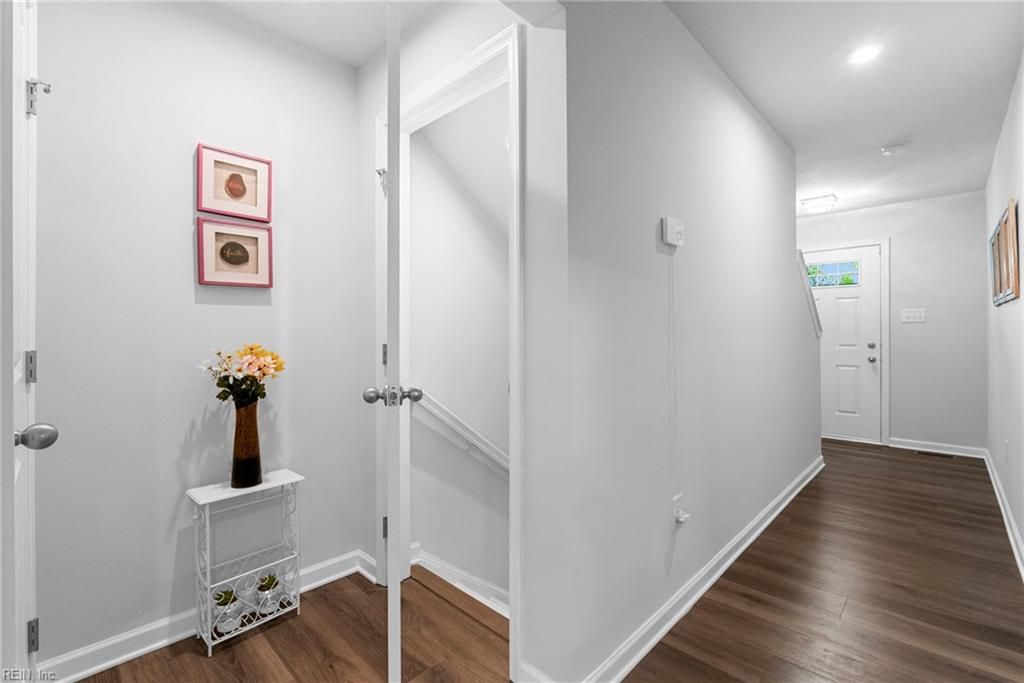 Photo of 215 Lorraine Drive, Williamsburg, VA 23185 (MLS # 10632472)