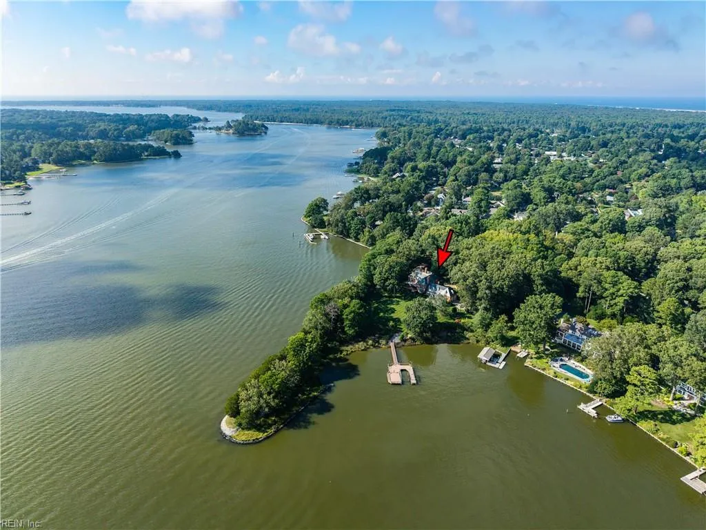 Virginia Beach, Virginia 23451, United States, 5 Bedrooms Bedrooms, ,7 BathroomsBathrooms,Residential,Active,197449