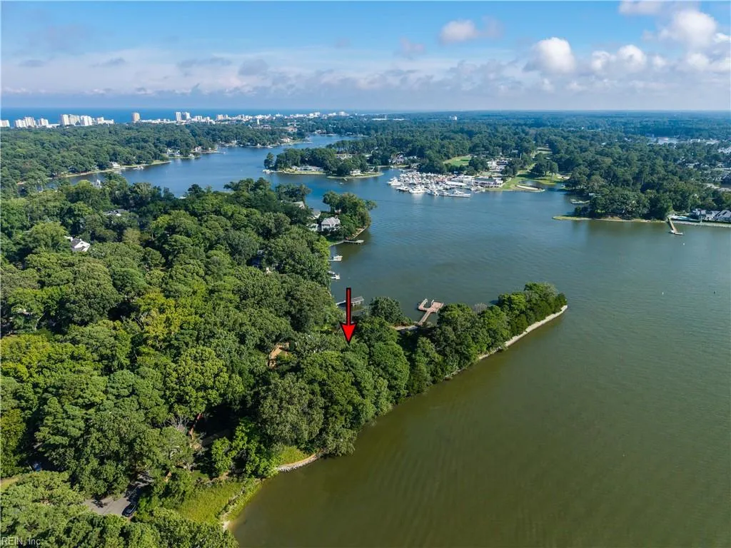 Virginia Beach, Virginia 23451, United States, 5 Bedrooms Bedrooms, ,7 BathroomsBathrooms,Residential,Active,197449