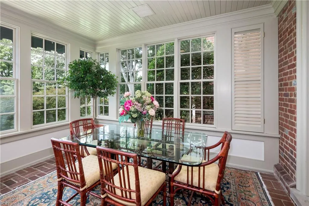 Virginia Beach, Virginia 23451, United States, 5 Bedrooms Bedrooms, ,7 BathroomsBathrooms,Residential,Active,197449