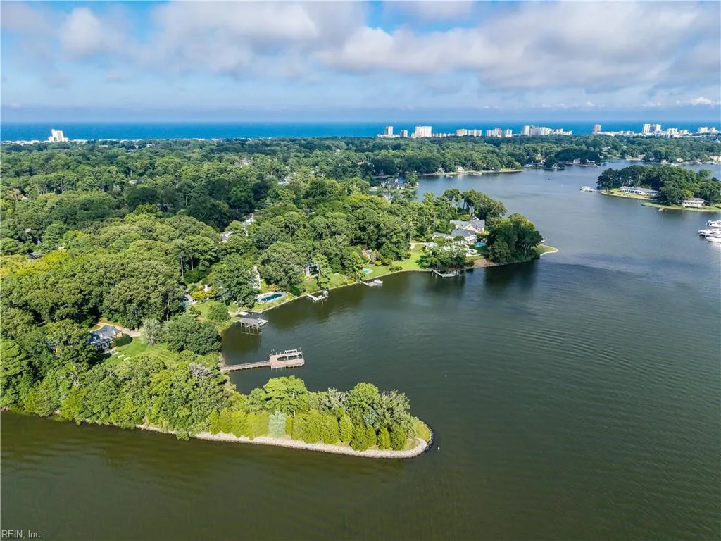 Virginia Beach, Virginia 23451, United States, 5 Bedrooms Bedrooms, ,7 BathroomsBathrooms,Residential,Active,197449