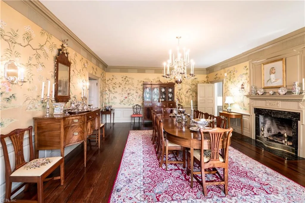 Virginia Beach, Virginia 23451, United States, 5 Bedrooms Bedrooms, ,7 BathroomsBathrooms,Residential,Active,197449