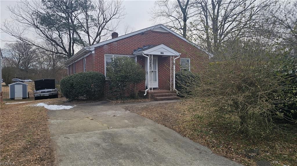 Photo of 210 Maple Street, Suffolk, VA 23434 (MLS # 10619261)