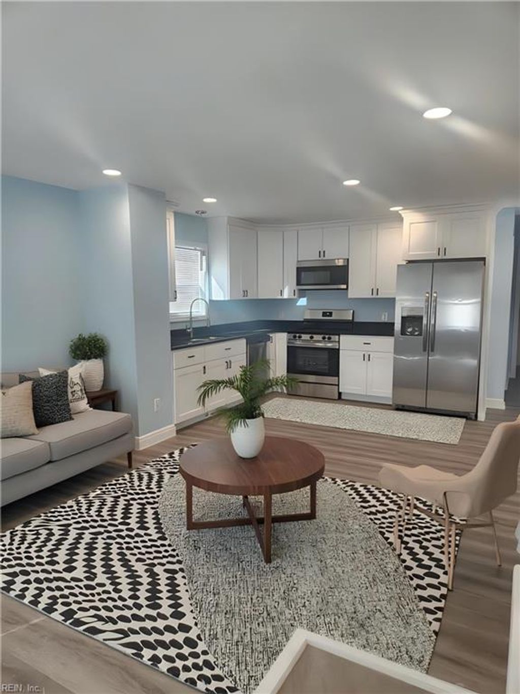 Photo of 1410 W 40th Street, Norfolk, VA 23508 (MLS # 10612304)