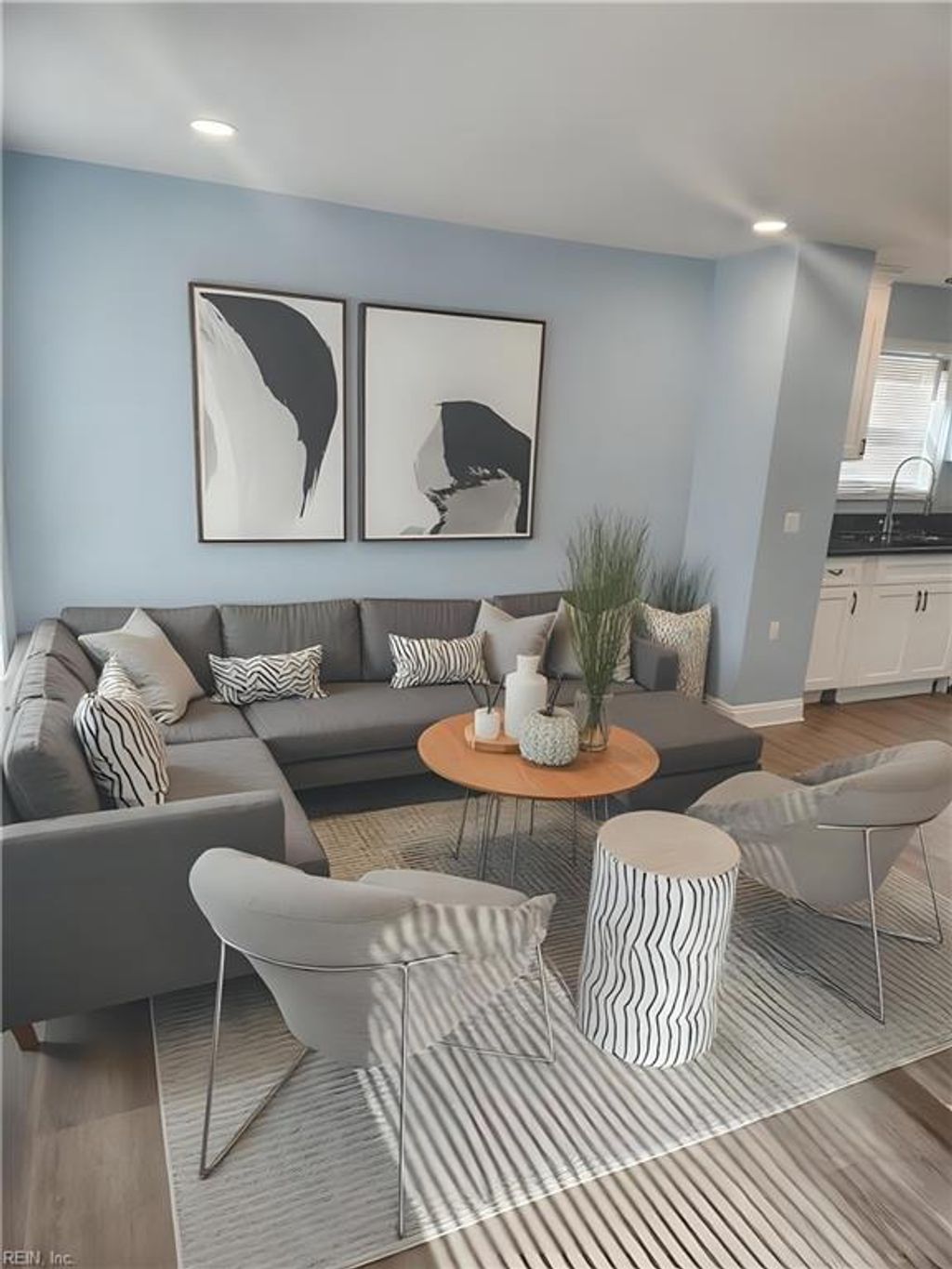 Photo of 1410 W 40th Street, Norfolk, VA 23508 (MLS # 10612304)