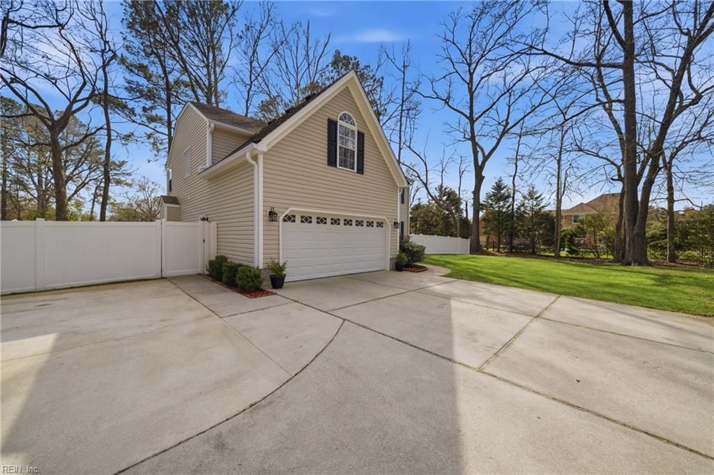 Photo of 270 Carawan Lane, Chesapeake, VA 23322 (MLS # 10624855)