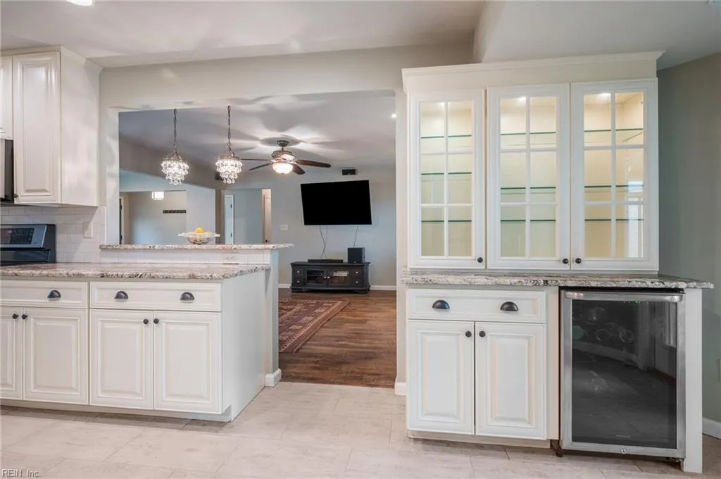 Virginia Beach, Virginia 23464, United States, 3 Bedrooms Bedrooms, ,2 BathroomsBathrooms,Residential,Active,111436