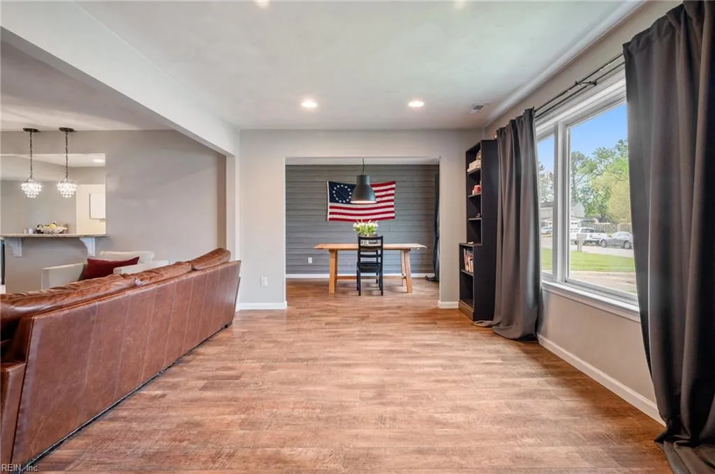 Virginia Beach, Virginia 23464, United States, 3 Bedrooms Bedrooms, ,2 BathroomsBathrooms,Residential,Active,111436