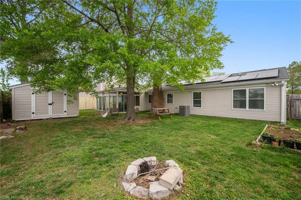 Virginia Beach, Virginia 23464, United States, 3 Bedrooms Bedrooms, ,2 BathroomsBathrooms,Residential,Active,111436