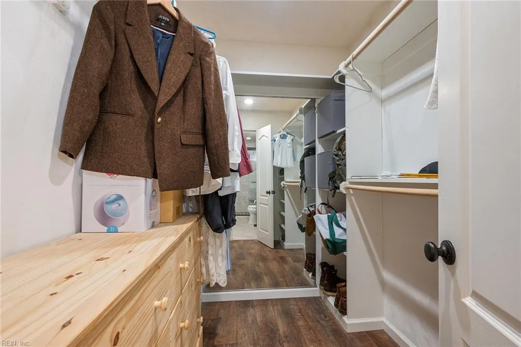 Virginia Beach, Virginia 23464, United States, 3 Bedrooms Bedrooms, ,2 BathroomsBathrooms,Residential,Active,111436