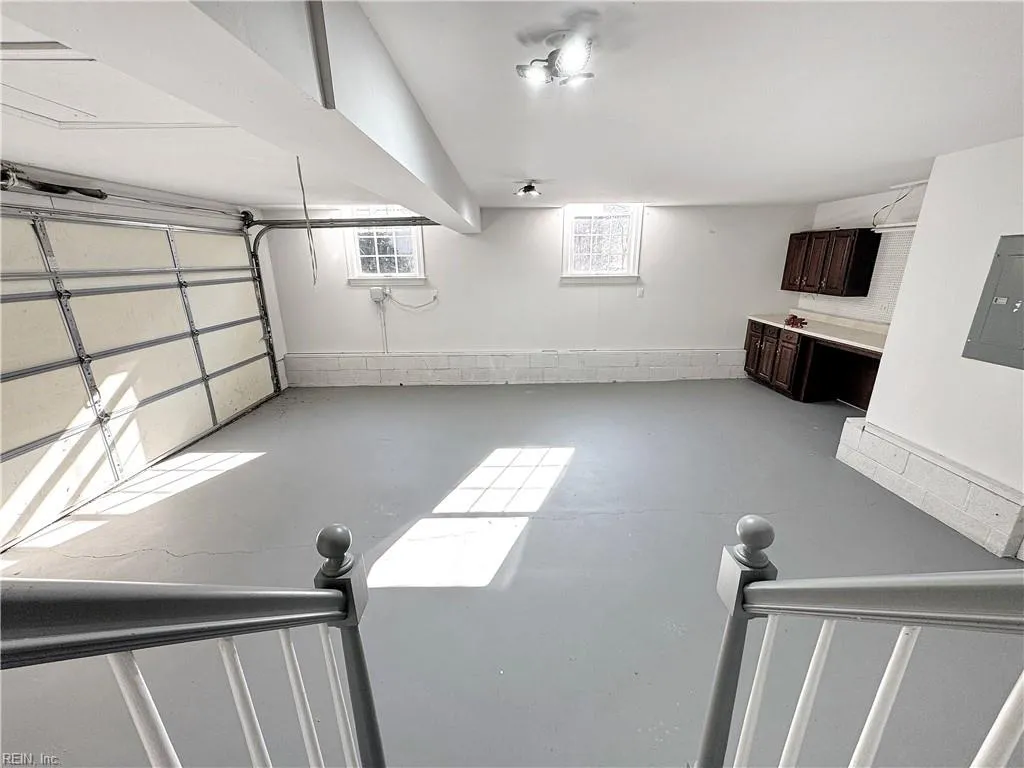 Williamsburg, Virginia 23185, United States, 3 Bedrooms Bedrooms, ,3 BathroomsBathrooms,Residential,Pending,19392