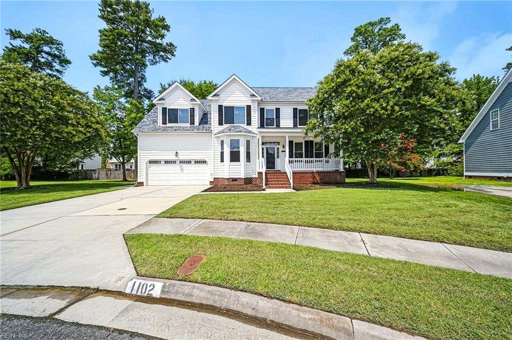 Photo of 1102 Watsons Glen Court, Chesapeake, VA 23322 (MLS # 10646724)