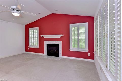 Townhouse in Williamsburg VA 8330 Barons Court 12.jpg