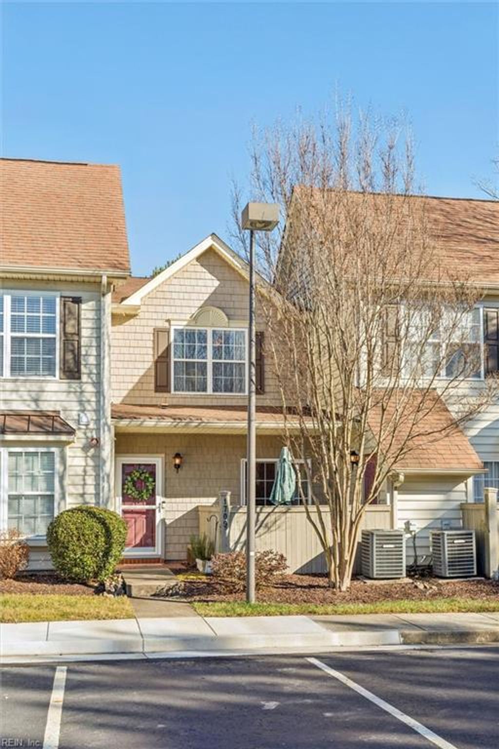 Photo of 1709 Duntrune Glen, Williamsburg, VA 23188 (MLS # 10613541)