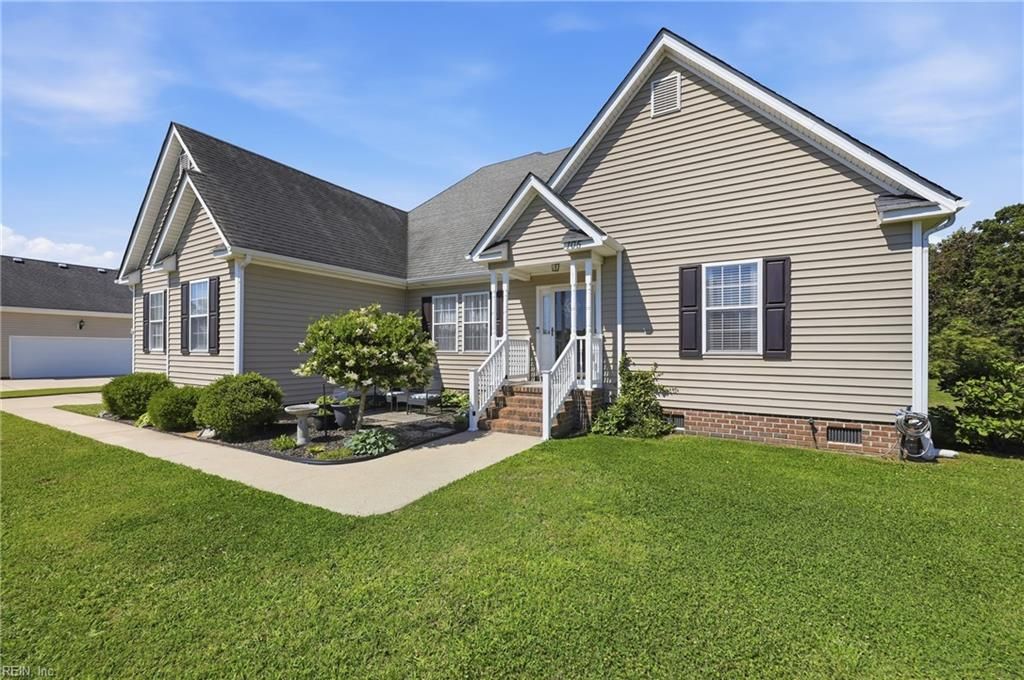 Photo of 105 Center Cross Drive, Elizabeth City, NC 27909 (MLS # 10634664)