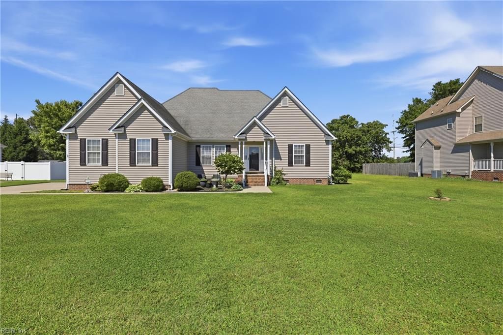 Photo of 105 Center Cross Drive, Elizabeth City, NC 27909 (MLS # 10634664)