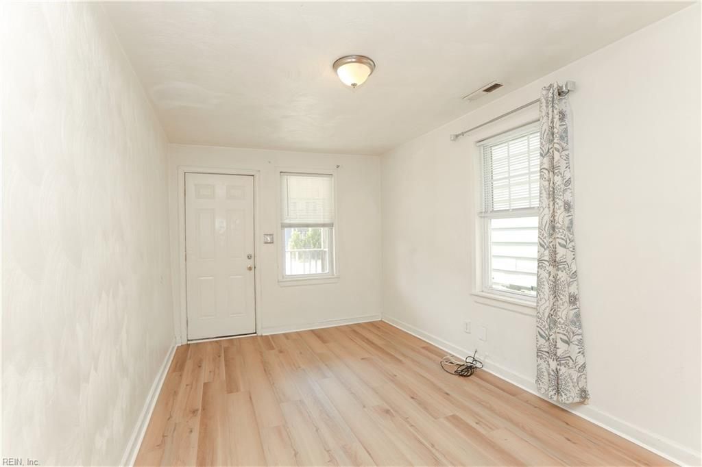 Photo of 2511 Tidewater Drive, Norfolk, VA 23504 (MLS # 10620825)