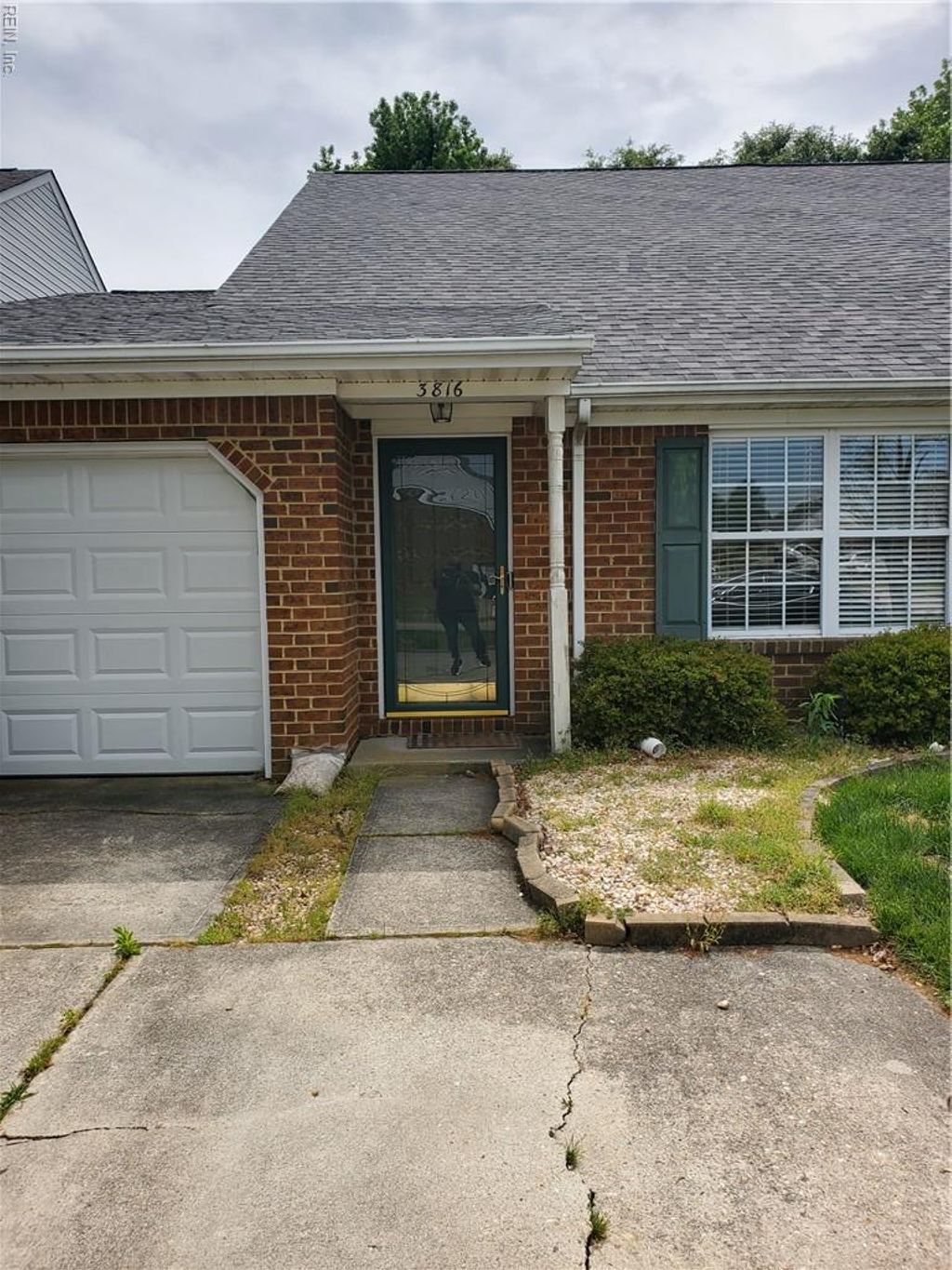 Photo of 3816 Sir Francis Drake Drive, Chesapeake, VA 23321 (MLS # 10633471)