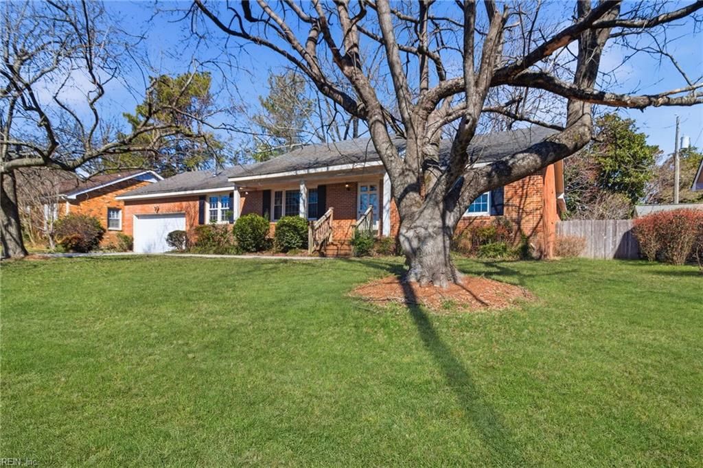 Photo of 5228 Baptist Circle, Virginia Beach, VA 23464 (MLS # 10621588)