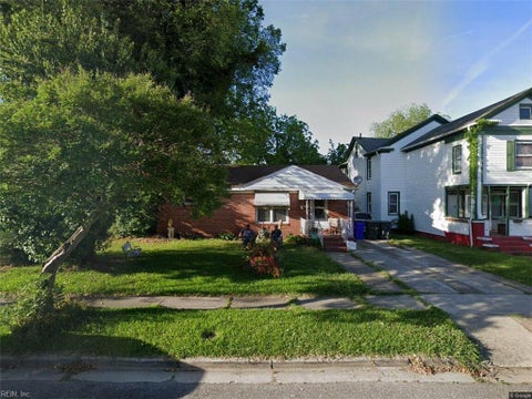 Photo for 210 Hough Ave AVE