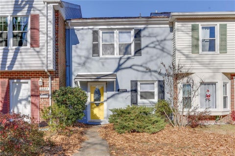 Photo of 2220 Windom Place, Virginia Beach, VA 23454 (MLS # 10653369)