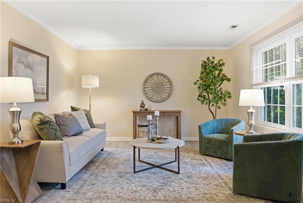 Photo of 228 Fincastle Drive, Newport News, VA 23601 (MLS # 10624636)