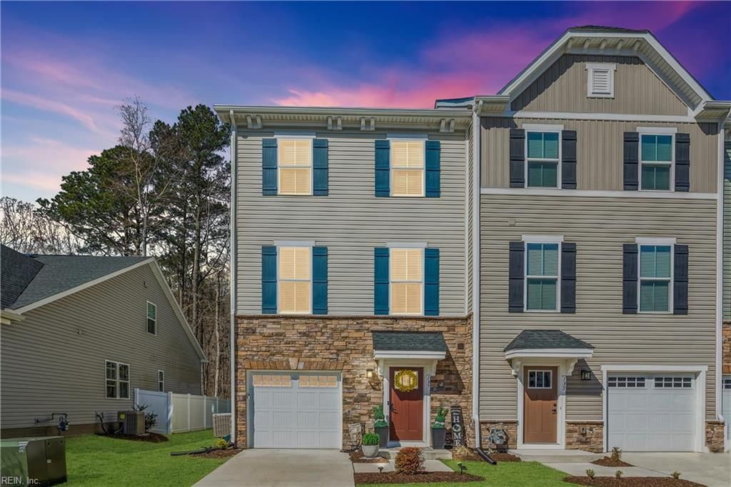 Photo of 137 Fishermans Way, Poquoson, VA 23662 (MLS # 10626195)