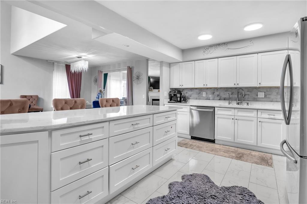 137 White Cedar LN