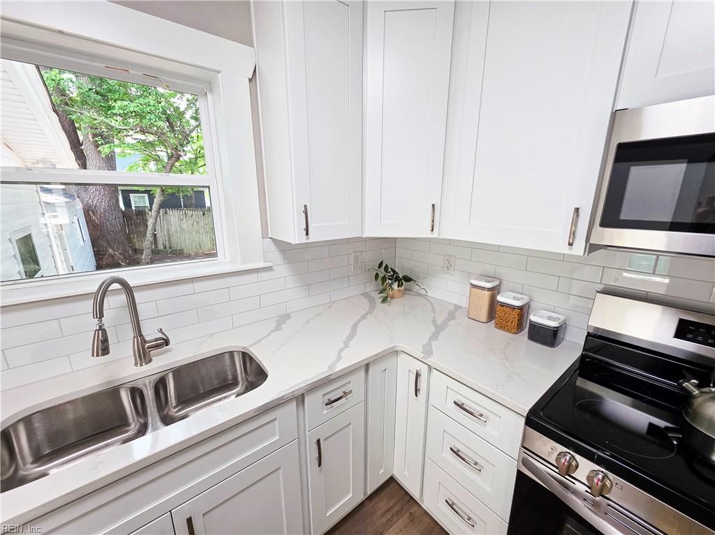 Photo of 3615 Radford Street, Norfolk, VA 23513 (MLS # 10641677)