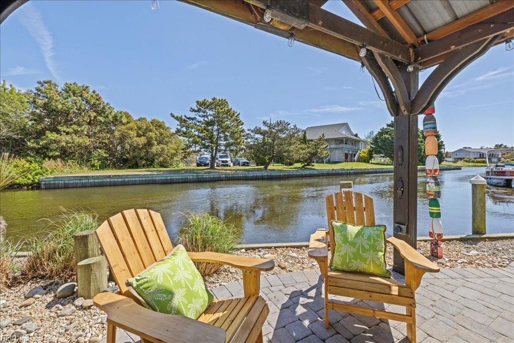 Photo of 3665 Sandpiper Road #157, Virginia Beach, VA 23456 (MLS # 10603131)