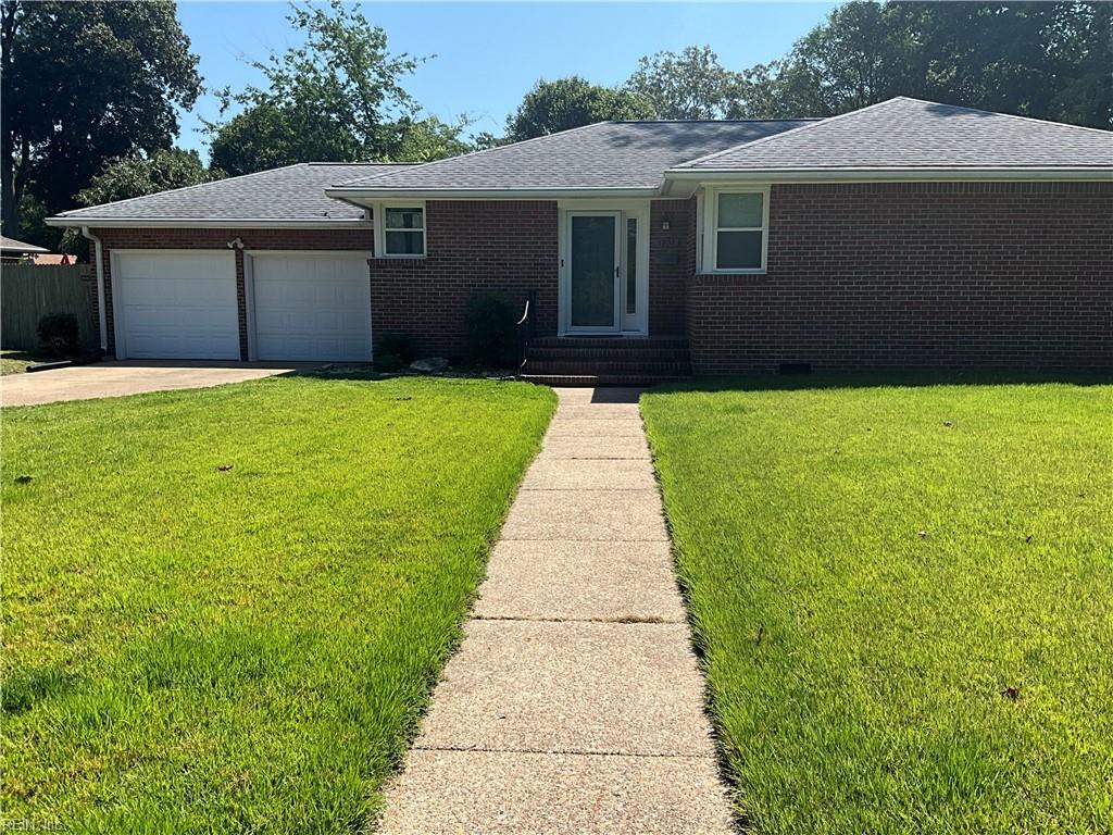 Photo of 1701 Banning Road, Norfolk, VA 23518 (MLS # 10650685)