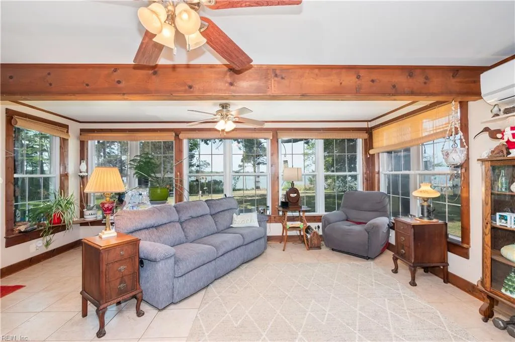 Painter, Virginia 23420, United States, 3 Bedrooms Bedrooms, ,2 BathroomsBathrooms,Residential,Pending,122048