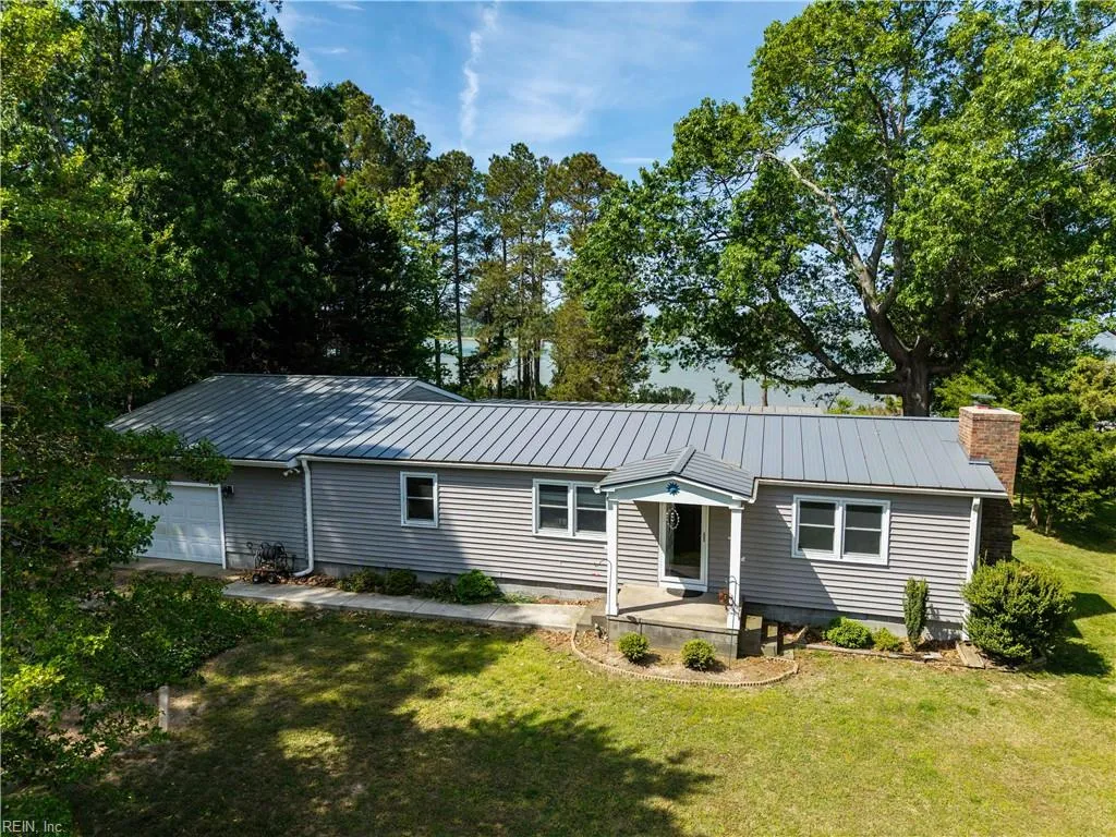 Painter, Virginia 23420, United States, 3 Bedrooms Bedrooms, ,2 BathroomsBathrooms,Residential,Pending,122048