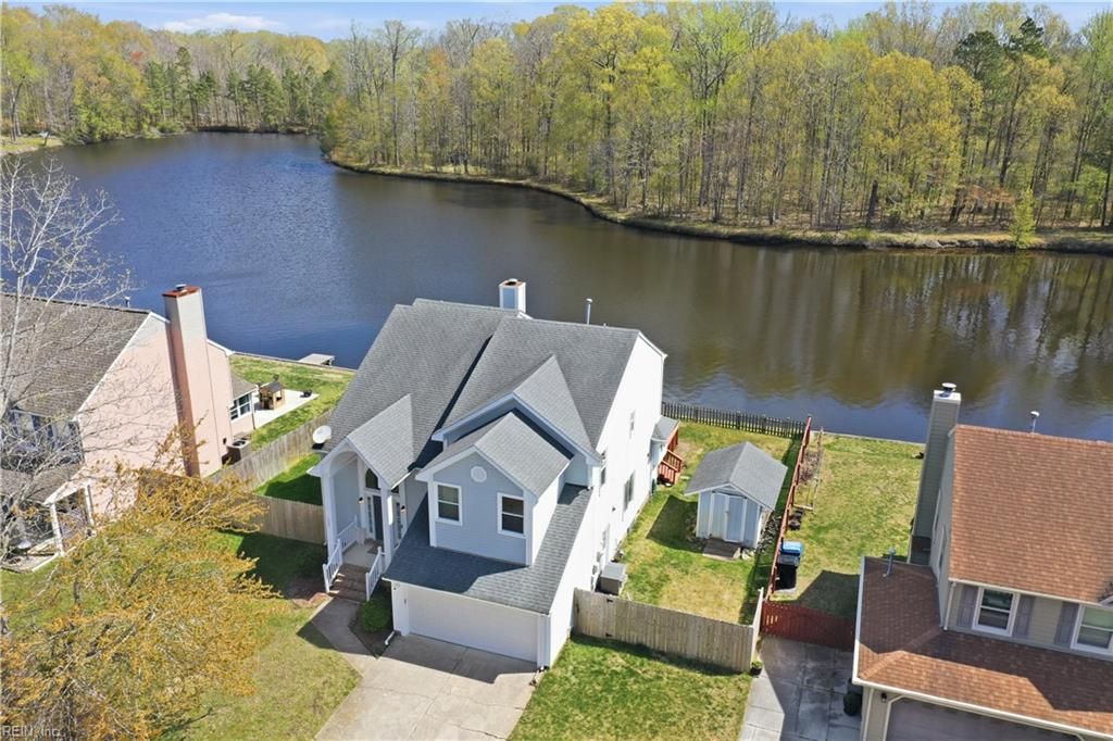 Photo of 1721 Chestwood Drive, Virginia Beach, VA 23453 (MLS # 10627579)