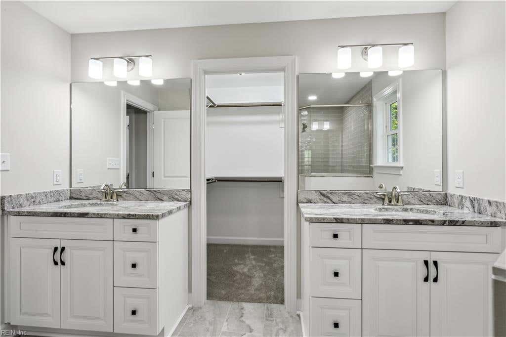 Photo of 6 Landing Circle, Williamsburg, VA 23188 (MLS # 10649912)