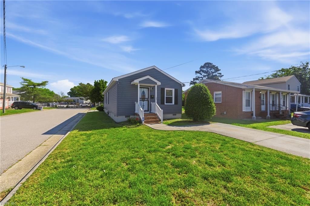 Photo of 1026 Easterly Avenue, Hampton, VA 23669 (MLS # 10634073)