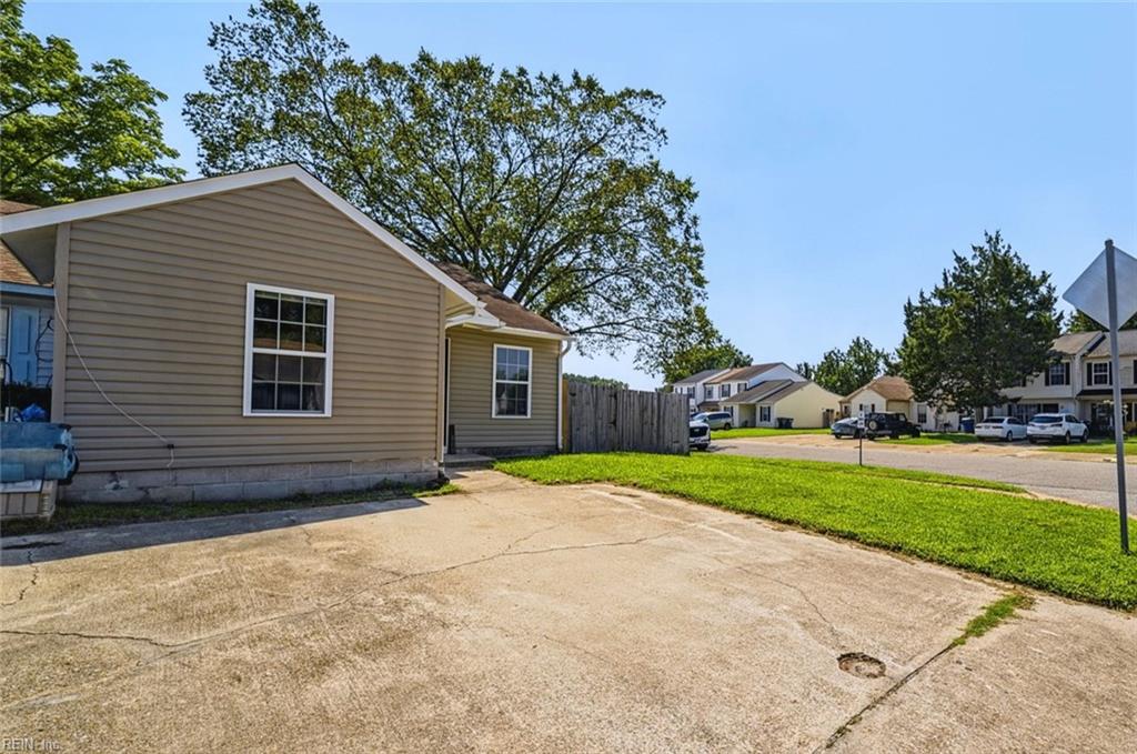 Photo of 800 Stephanie Court, Virginia Beach, VA 23462 (MLS # 10652238)