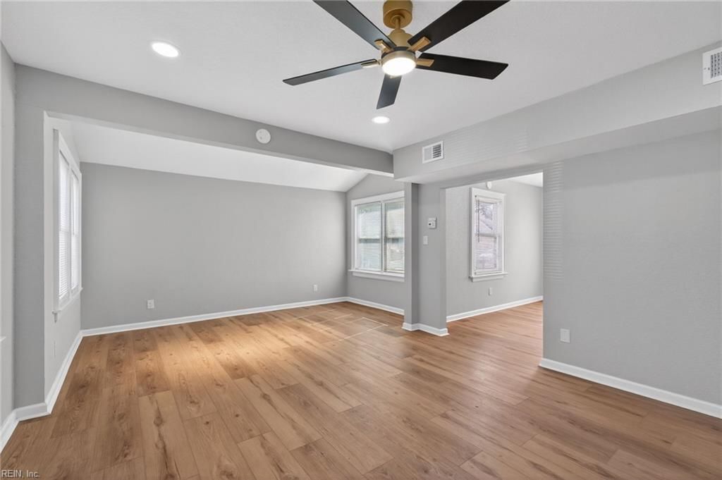 Photo of 34 Alden Avenue, Portsmouth, VA 23702 (MLS # 10623600)