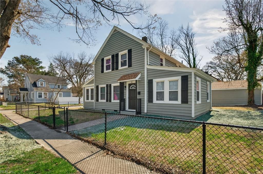 Photo of 34 Alden Avenue, Portsmouth, VA 23702 (MLS # 10623600)