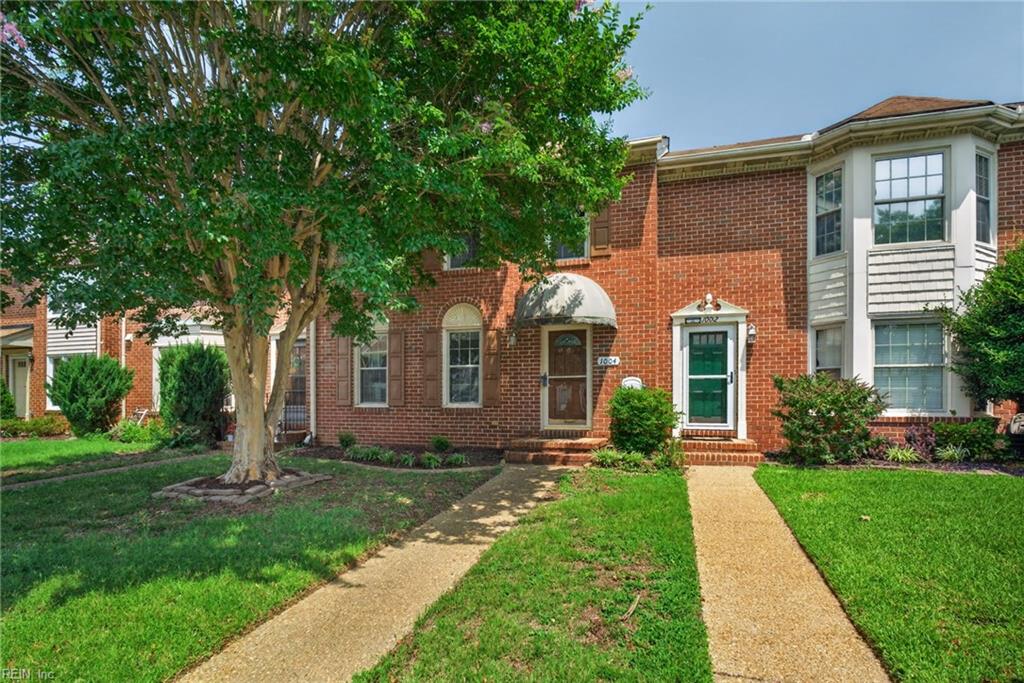Photo of 1004 Tottenham Lane, Virginia Beach, VA 23454 (MLS # 10645813)