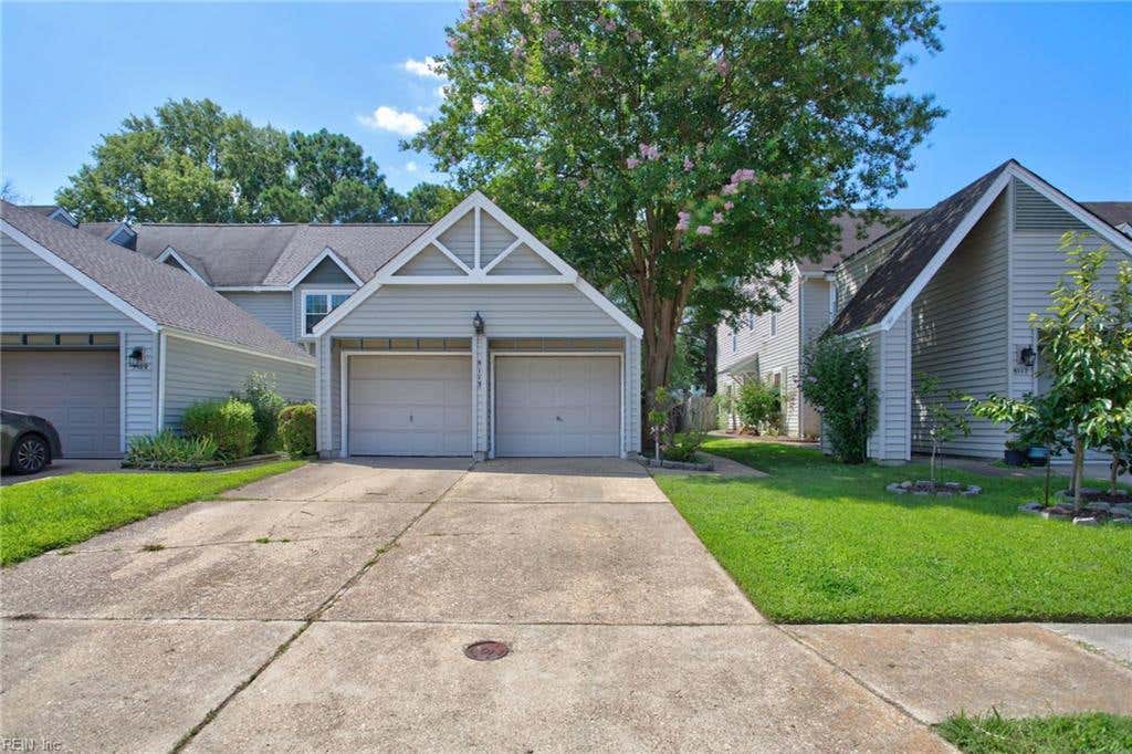 Photo of 5113 Glenwood Way, Virginia Beach, VA 23456 (MLS # 10646614)