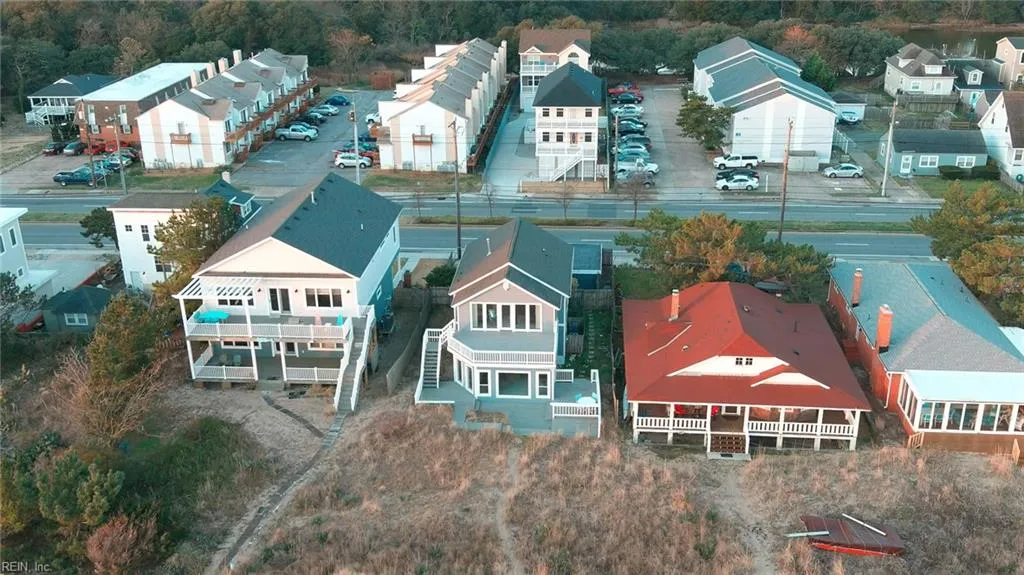 Norfolk, Virginia 23503, United States, 4 Bedrooms Bedrooms, ,2 BathroomsBathrooms,Residential,Pending,102920