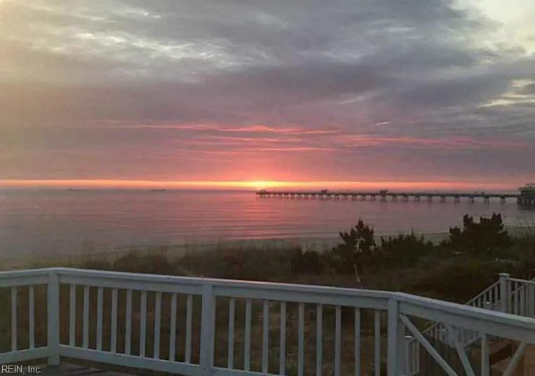 Norfolk, Virginia 23503, United States, 4 Bedrooms Bedrooms, ,2 BathroomsBathrooms,Residential,Pending,102920