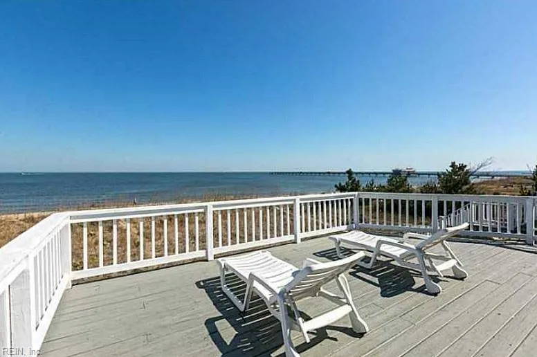 Norfolk, Virginia 23503, United States, 4 Bedrooms Bedrooms, ,2 BathroomsBathrooms,Residential,Pending,102920