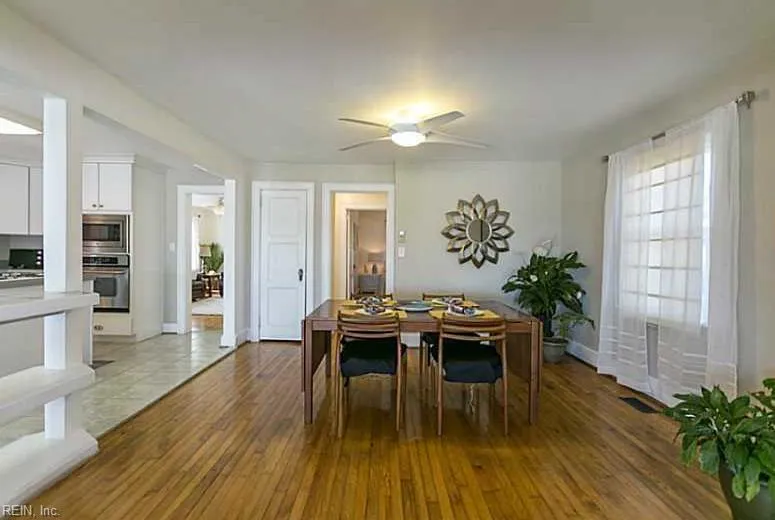 Norfolk, Virginia 23503, United States, 4 Bedrooms Bedrooms, ,2 BathroomsBathrooms,Residential,Pending,102920