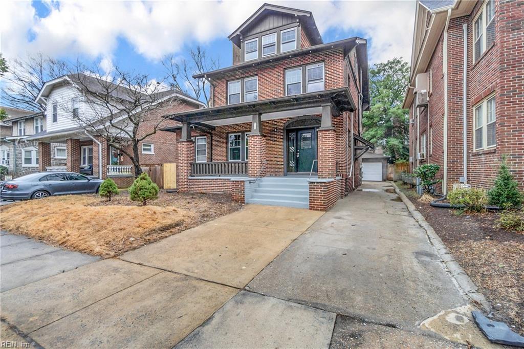 747 Shirley AVE