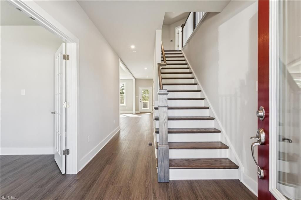 Photo of 122 Robert Bruce Road, Poquoson, VA 23662 (MLS # 10608166)