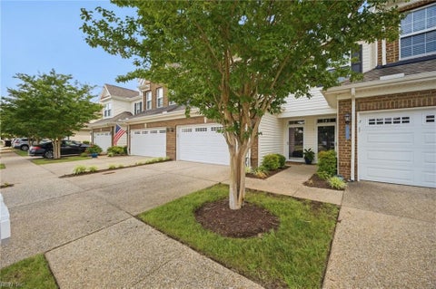 Photo of 1219 Granton Terrace, Chesapeake, VA 23322 (MLS # 10643172)