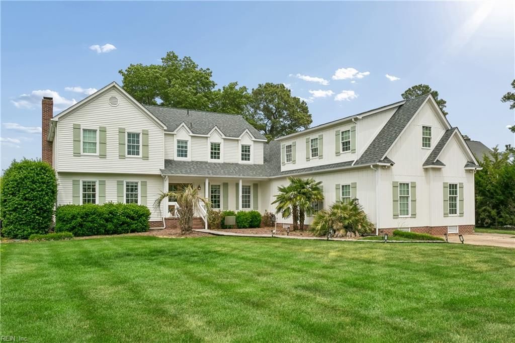 Photo of 30 Rivergate Drive, Poquoson, VA 23662 (MLS # 10633870)